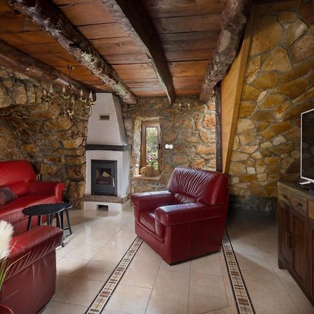 Stone Lady Holiday Home With Pool&Hot Tub,Sauna,Bbq,Garden Rasopasno Exteriér fotografie